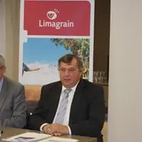 Daniel Cheron et Jean-Yves Foucault ont présenté, à la presse, les résultats de l'exercice 2012-2013 du Groupe Limagrain.