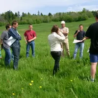 La délégation Auvergne à l’écoute des témoignages d’éleveurs et des techniciens Francs-Comtois.
