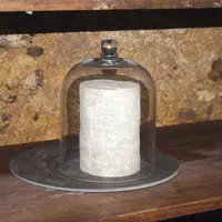 Conservé à l’abri du temps qui passe, le patrimoine passé de la Fourme d’Ambert et du Livradois-Forez survit à la Maison de la Fourme.