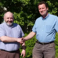 Bruno Gausson, à gauche, a passé le relais à Daniel Couderc.
