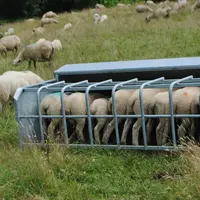 La fréquentation du nourrisseur est liée à la qualité de l’herbe disponible.