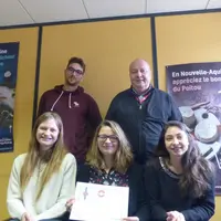 Trois étudiantes en licence pro ont travaillé aux côtés de Laurent Lechevallier, administrateur délégué de l’Institut du goût, et son stagiaire Jordan