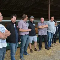 Les responsables syndicaux ont attendu les candidats aux sénatoriales.
