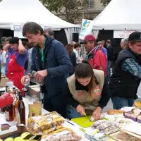 Les consommateurs parisiens ont pu apprécier les produits issus de toutes les régions de France en discutant avec leurs producteurs.