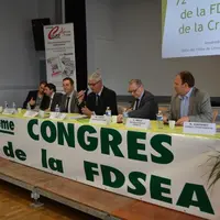 De gauche à droite : Jean-Marie-Colon, président de JA23, Pascal Lerousseau, président de la Chambre d’agriculture de la Creuse, Claude Cochonneau, pr