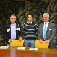 Jean-Claude Moreau, président de la caisse régionale de CACF, Jean-Marie Colon, président de JA 23 et Gilles Cortaix, directeur commercial Nord de CAC