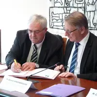 Jean-Luc Niveau, président de la SAFER et Gérard Vandenbroucke, président de la région Limousin.