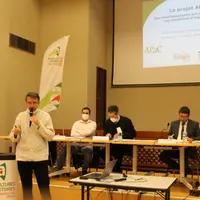 Vincent Cailliez, climatologue pour le projet AP3C, présente les projections climatiques adaptées au secteur agricole.