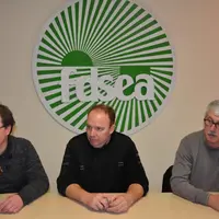 De gauche à droite : Michaël Magnier, président de JA 23, Christian Arvis, secrétaire général de la FDSEA 23 et Thierry Jamot, président de la FDSEA 2