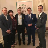 De gauche à droite : Philippe Plasse, Christine Valentin, Patrick Bénézit, Jean-Marc Boyer et Benoît Julhes.