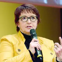 Christiane Lambert : « Si on nous demande plus de qualité, d'engagement, il faut des centimes derrière. »