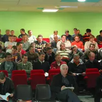 Une centaine de personnes a assisté à l’assemblée générale.