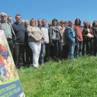 Le GIE des producteurs de fruits rouges des Monts du Velay travaille avec 42 agriculteurs adhérents, situés autour des monts du Meygal, du Mezenc et d