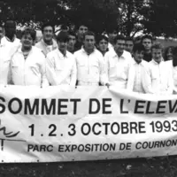 Le Lycée de Marmilhat prête pour la première fois main forte au Sommet de l'élevage en 1993.  À l'époque, l'évènement n'est qu'un petit comice agricol