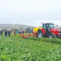 Depuis trois ans, la fédération régionale des CUMA d’Auvergne-Rhône-Alpes organise avec les Chambres  départementales d’agriculture une caravane de dé