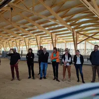 Agriculteurs, candidats et élus locaux ont participé en nombre à ce temps d'échange au Gaec de la Petite Croix