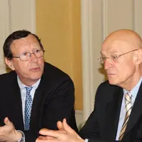 MM. Dupré et Nil deux ingénieurs chargés de missions en Haute-Loire pour le Ministère de l’agriculture.