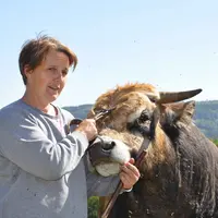 Nathalie Grégoire est vice-présidente du syndicat départemental aubrac. Elle vient de suivre une formation pour être juge de concours.