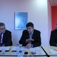 De gauche à droite : Gérard Ouvrier-Buffet directeur général, Jean-Michel Forest président de la Caisse régionale de Crédit Agricole Loire Haute-Loire