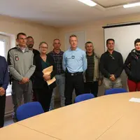 Autour de la Sous-Préfète, l’ensemble des acteurs concernés par le phénomène de divagation des chiens.