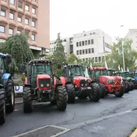 Pour terminer l’opération, les tracteurs ont été garés en épis devant la DDT.