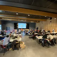 Une soixantaine de participants sont venus échanger et envisager de futurs partenariats.