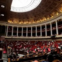 Les sénateurs ne digèrent pas l’ingérence de l’exécutif dans la navette parlementaire.