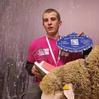 Adrien Chambon, étudiant au lycée agricole de Brioude-Bonnefont, est le meilleur jeune berger de France 2022.