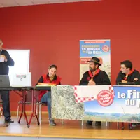 À la tribune pendant le mot d'accueil du Maire du Béage qui a félicité l'association pour la réussite de la Fête 2019 qui avait lieu sur sa commune.