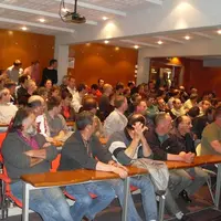 Les 150 producteurs réunis jeudi 14 mai à l'immeuble interconsulaire.