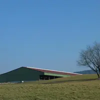 Le plan de modernisation des bâtiments d’élevage a été mis en place en 2005.