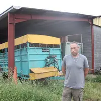 La flambée des prix des matières premières empêche Cyril Danthony  de démarrer ses travaux.