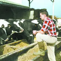 Le jeune peut compter sur son conseiller d'entreprise pour monter son projet.