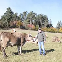 Gilles Pinel, éleveur laitier à Roche en Régnier