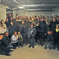 La soirée a réuni des éleveurs de Lozère, de l'Aveyron et du Cantal, avec pour la photo deux très belles Brunes : Varesa GP et Gloire KS.