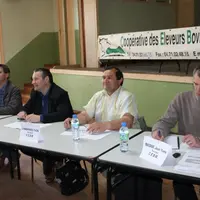 Eric Gravegeal, DDT, Philippe Dumas, président Sicarev, Yvon Chabannes, président CEBM et Jean-Yves Besse, directeur CEBM et directeur productions ani