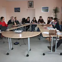 Techniciens ovins d’OPA, conseillère et infirmière de la MSA Auvergne ont participé à cette formation organisée à Landos.
