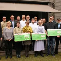 Les finalistes autour du Président du Jury Michel Troisgros.