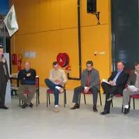 Table ronde animée par Christian Buffière directeur de la Chambre d’Agriculture, avec Michel Ramousse
pdt de la Coop des Veaux des Monts du Velay, Ma