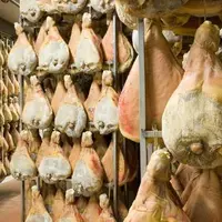Les opérateurs du Massif Central produisent 50% de la charcuterie sèche française