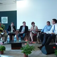Une table ronde sur les écarts de compétitivité et le coût du travail et plus largement sur l’emploi en agriculture.