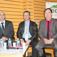 Les trois présidents (de gauche à droite : Haute-Loire Conseil Elevage, GDS et Codélia)