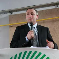 Yannick Fialip dénonce la complexité des dossiers que l’on doit selon lui à l’excès de verdissement.