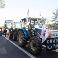À plusieurs occasions, les adhérents de la FDSEA et des JA de Haute-Loire se sont mobilisés pour défendre leur métier et les prix de leurs produits.