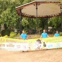Jim Bataille, mascotte des Terres de Jim invite le grand public à l’Opération Sourire des JA.