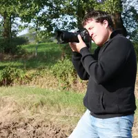 Anthony Bonnefille en train d’immortaliser un paysage rural.