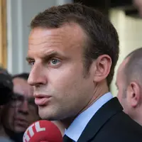 Emmanuel Macron veut revenir sur toutes les sur-transpositions des normes par la France «dès cet été».