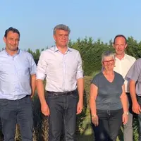 Les présidents ou représentants des chambres d’agriculture auvergnates autour du député Jean-Pierre Vigier.