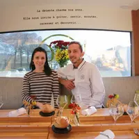 Charles et Mélina prennent soin de régaler “leurs gourmands” avec des produits locaux auvergnats.