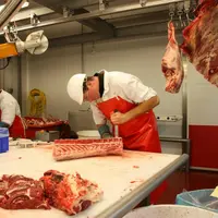 L’atelier de découpe de l’abattoir intercommunal de Brioude traite 250 tonnes de viande par an (chiffres au 15 décembre 2014).